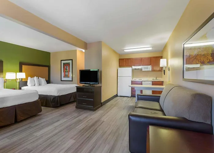 Hotel Extended America Select - - Airport - E Oak St 2*