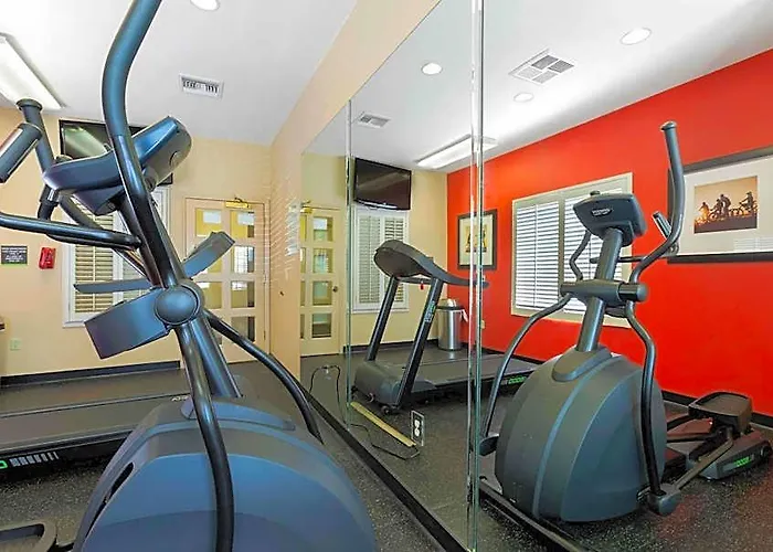 Hotel Extended America Select - - Airport - E Oak St 2*