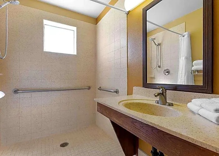 Hotel Extended America Select - - Airport - E Oak St
