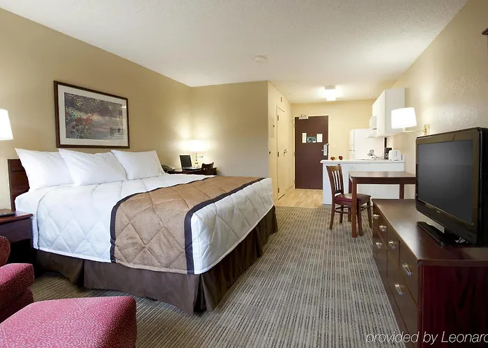 Hotel Extended America Select - - Airport - E Oak St 2*