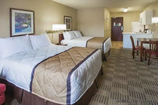 Hotel Extended America Select - - Airport - E Oak St 2*